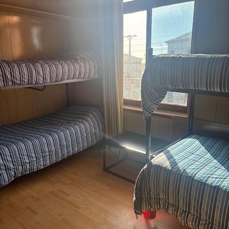 Hostel La Morenita Punta Arenas Exterior photo